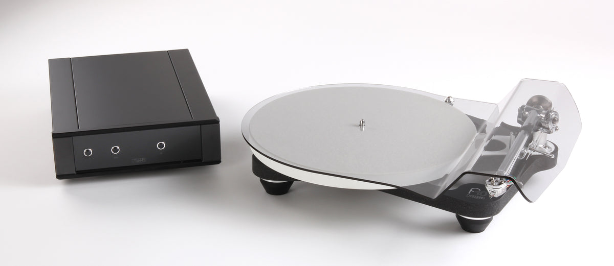 Rega Planar 10 Ref Turntable