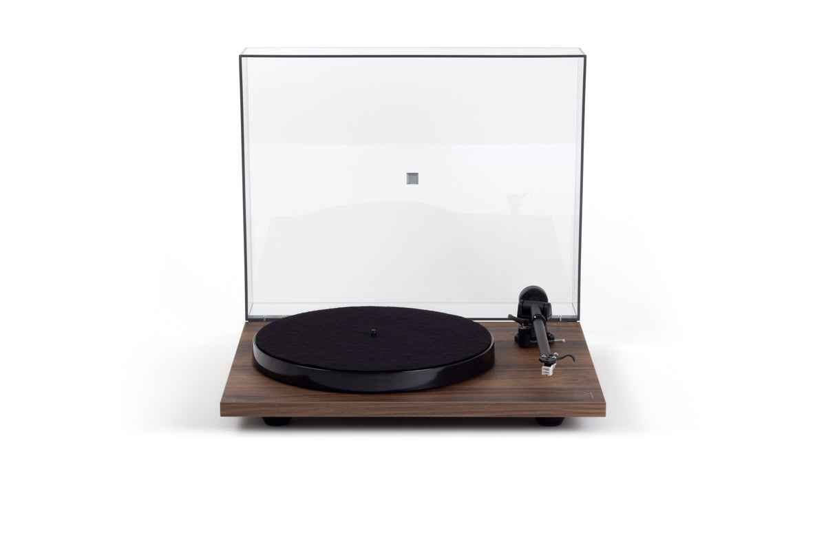 Rega Planar 1 Plus Turntable