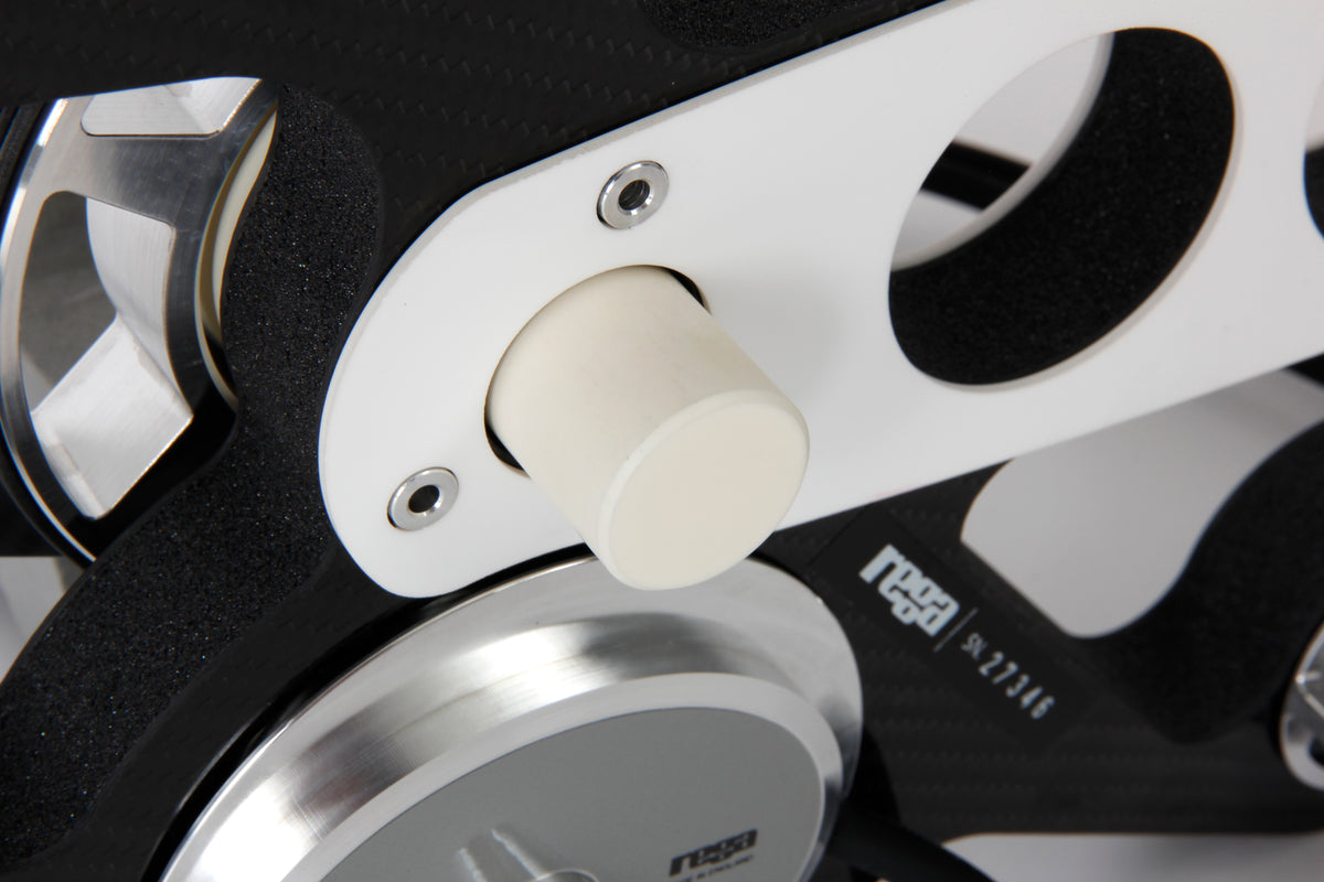 Rega Naia Ref Turntable