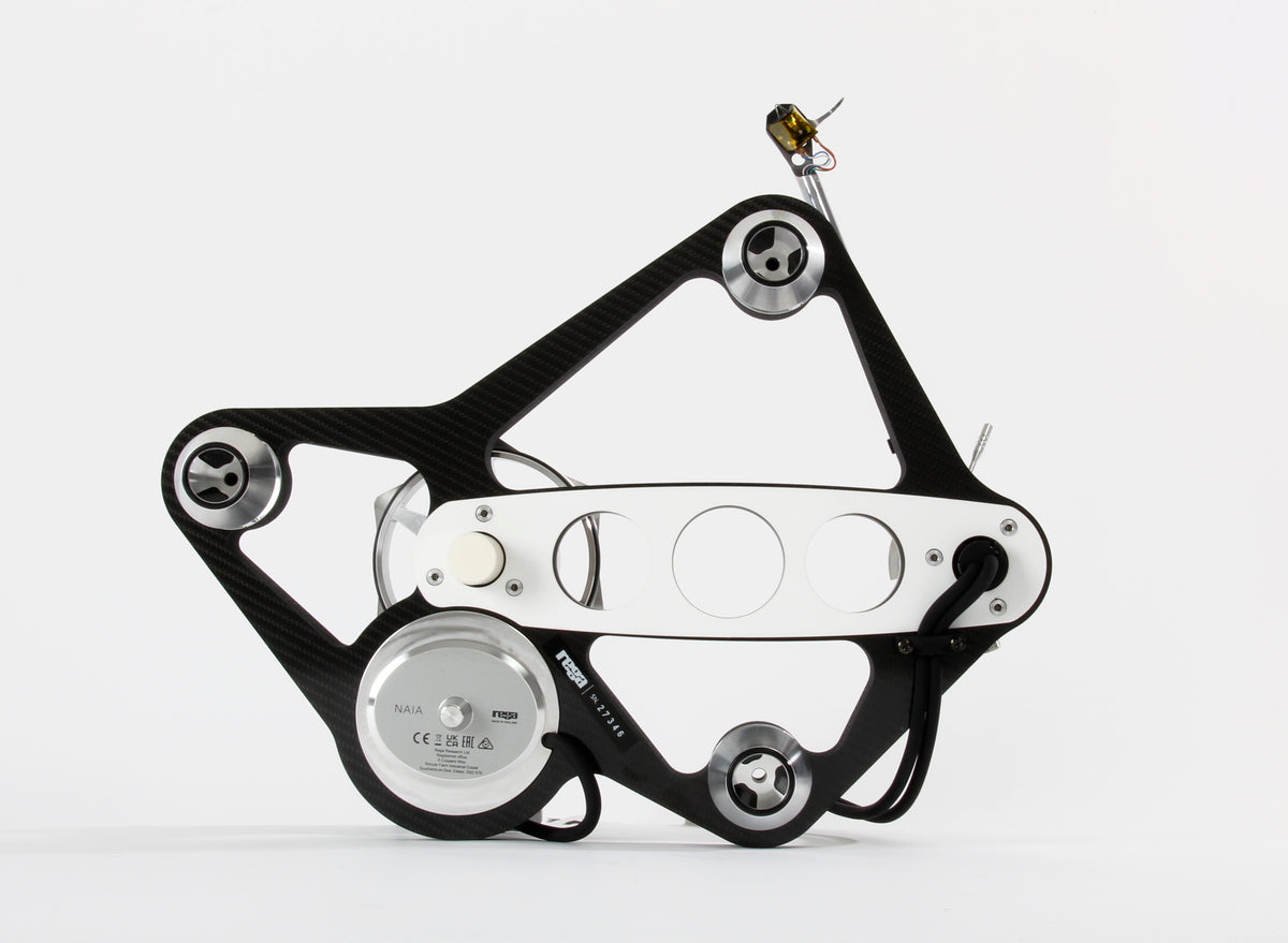 Rega Naia Ref Turntable