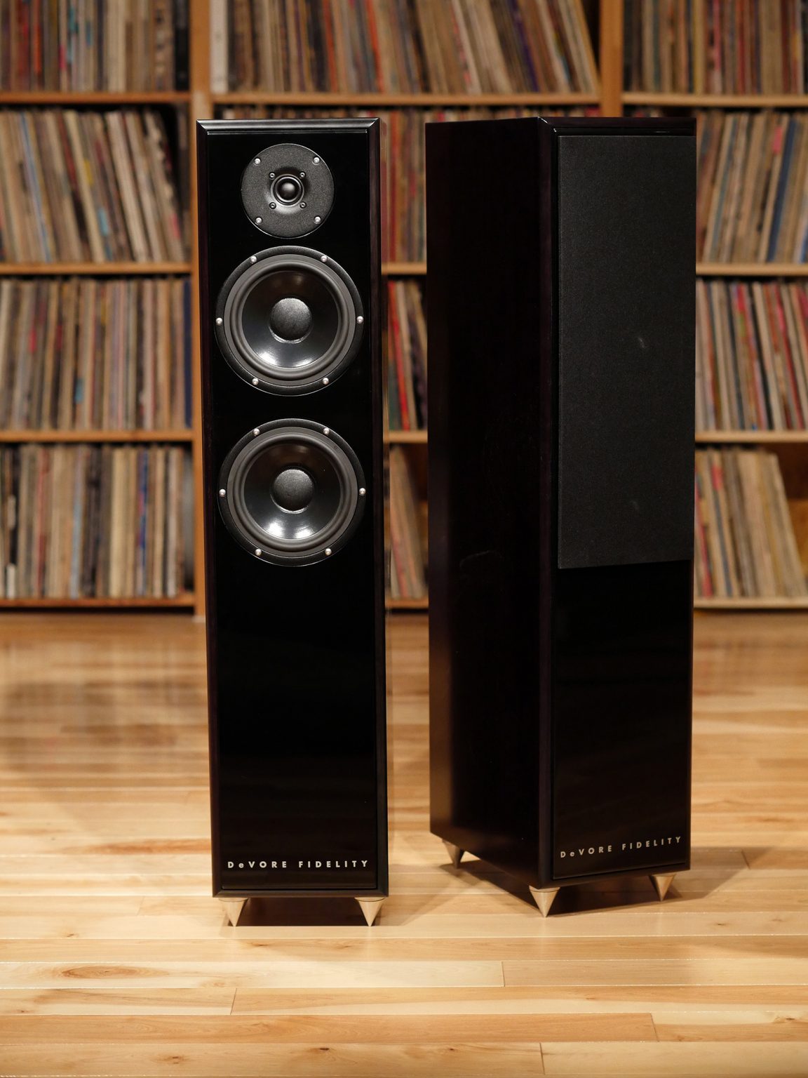 DeVore Fidelity gibbon Super Nine Loudspeakers