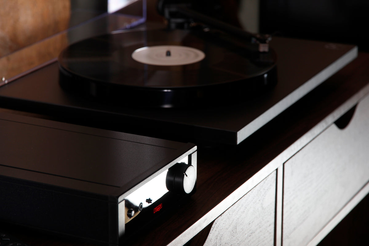 Rega io Integrated Amplifier